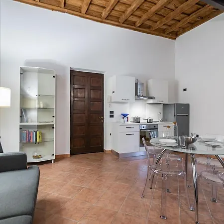 Apartamento House Of Foscolo - Palazzo Cornazzani - By Host4u