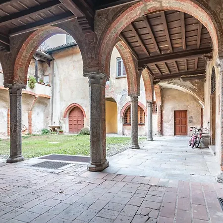 Apartment House Of Foscolo - Palazzo Cornazzani - By Host4u *